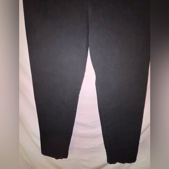 Gloria Vanderbilt Women's Black Skinny Jeans - Picture 8 of 10